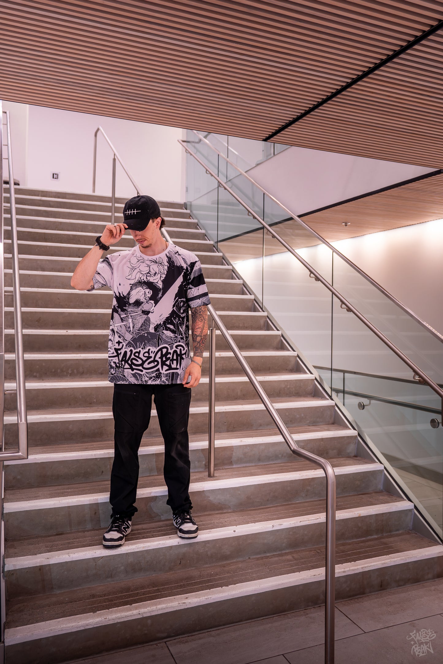 Hollow Dyed Oversized T-shirt